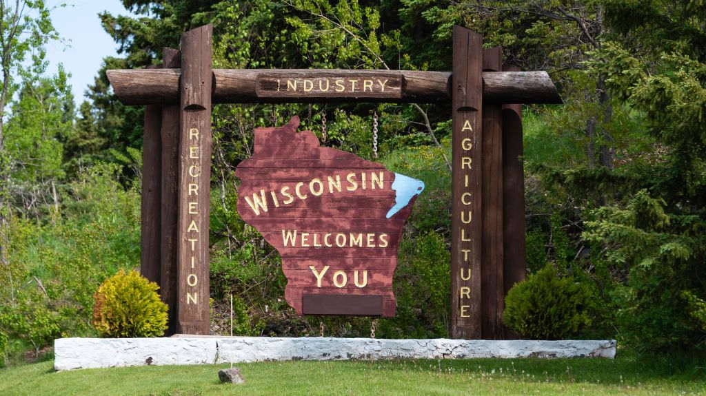 5 Best Places for Camping in Wisconsin in 2025
